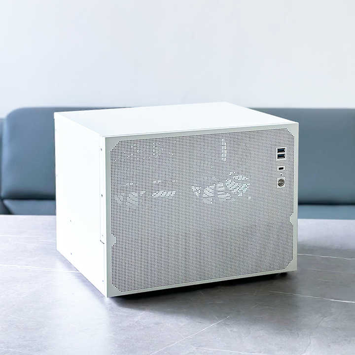 9-Bay NAS Chassis