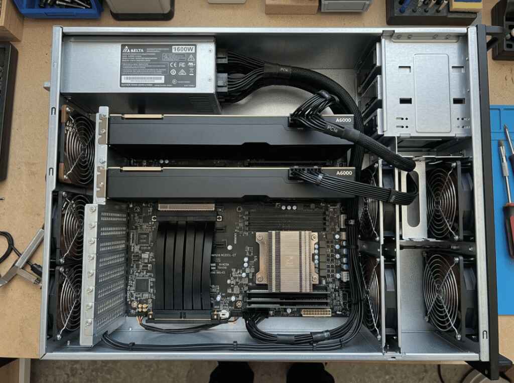고밀도 GPU 서버 섀시를 위한 팬 월 설계 방법